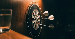 Darts-Wetten in der Schweiz: die zwei Veranstalter im Vergleich